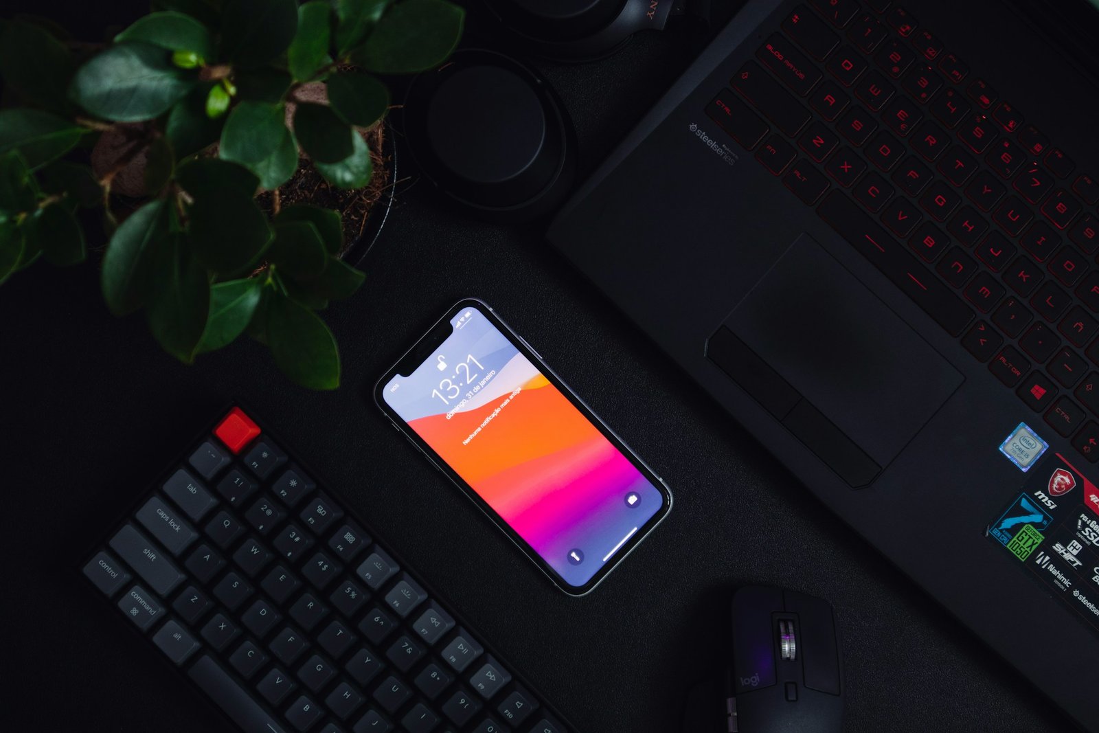 Gear That Rocks: Top Picks for Digital Nomads
