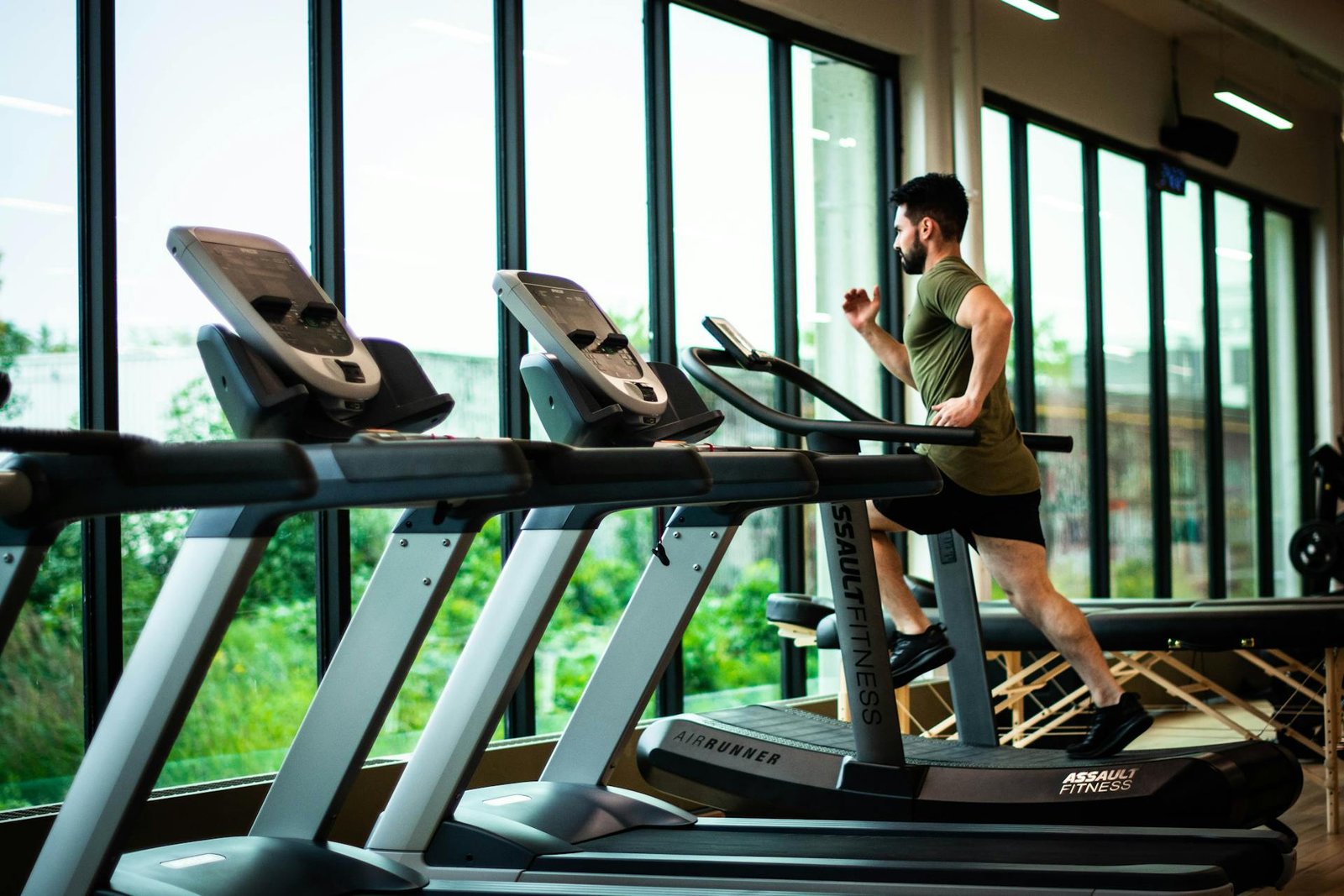 Best Fitness Routines for Digital Nomads Traveling in 2025