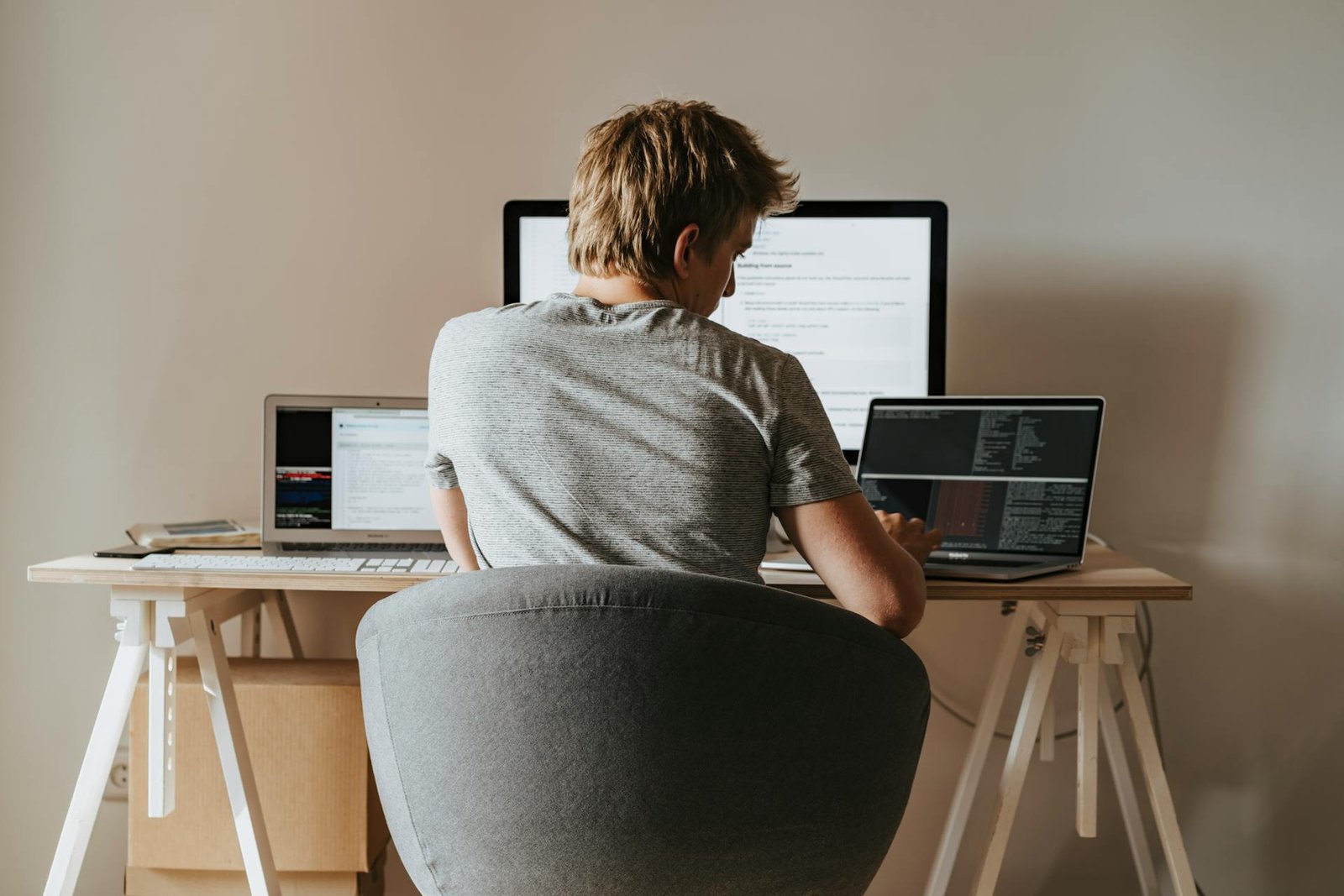 freelancing vs. remote work
