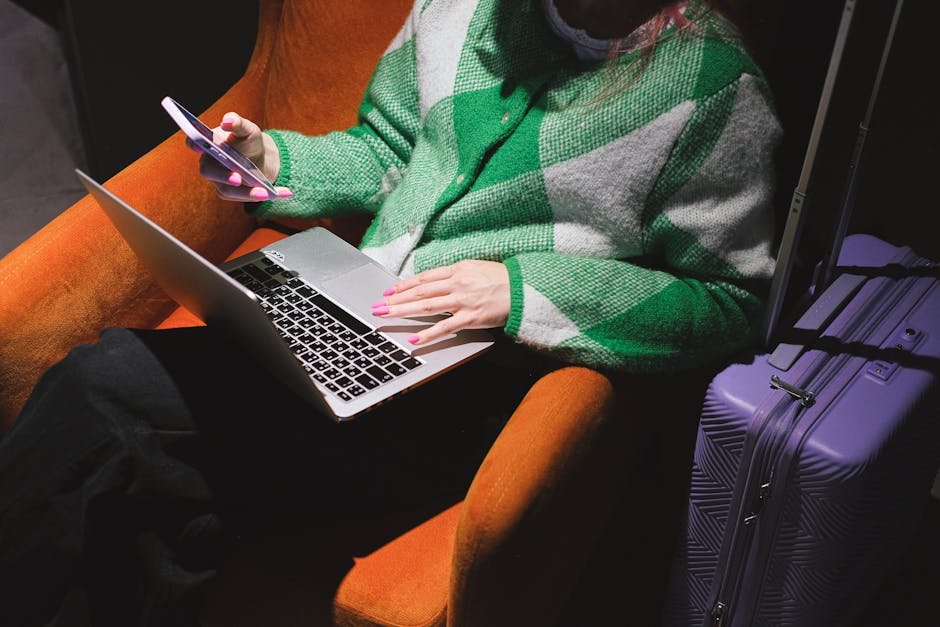11 Must-Have Tech Gadgets for Digital Nomads